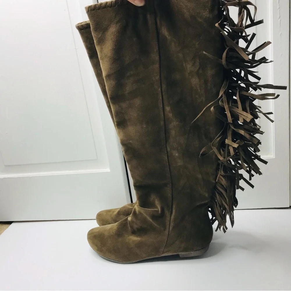 DIBA Taupe Midrise Heart Tee Fringe Tall Boots Size 9